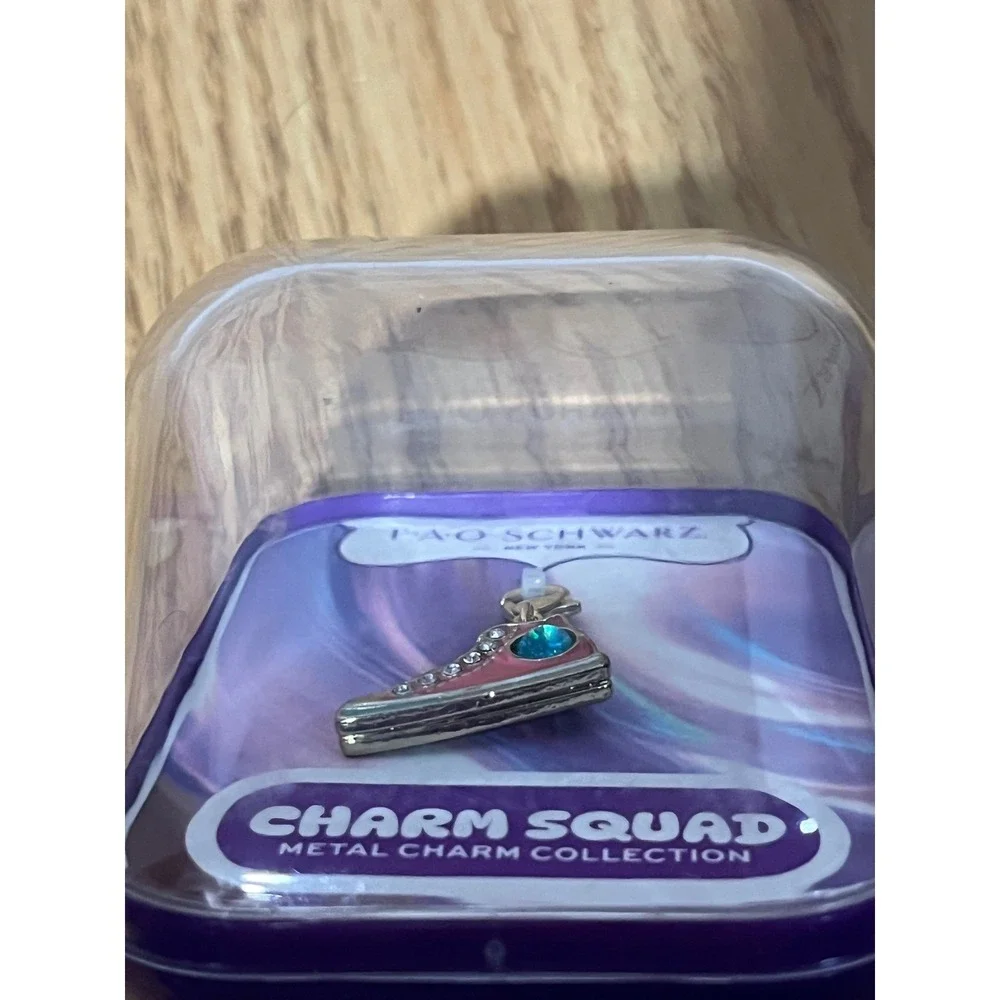 FAO Schwarz Charm Squad Pink Sneaker Metal Charm with‎ Teal Gemstone New in Box
